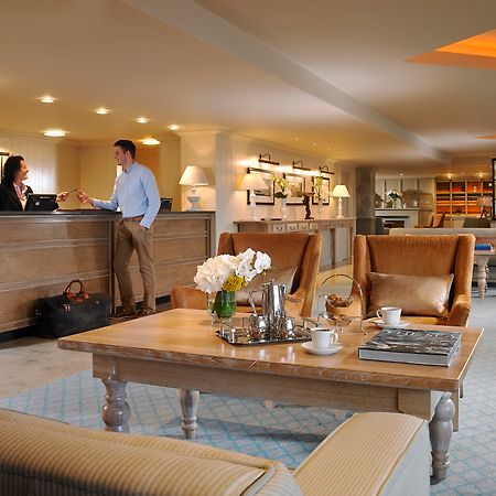 Westport Coast Hotel エクステリア 写真